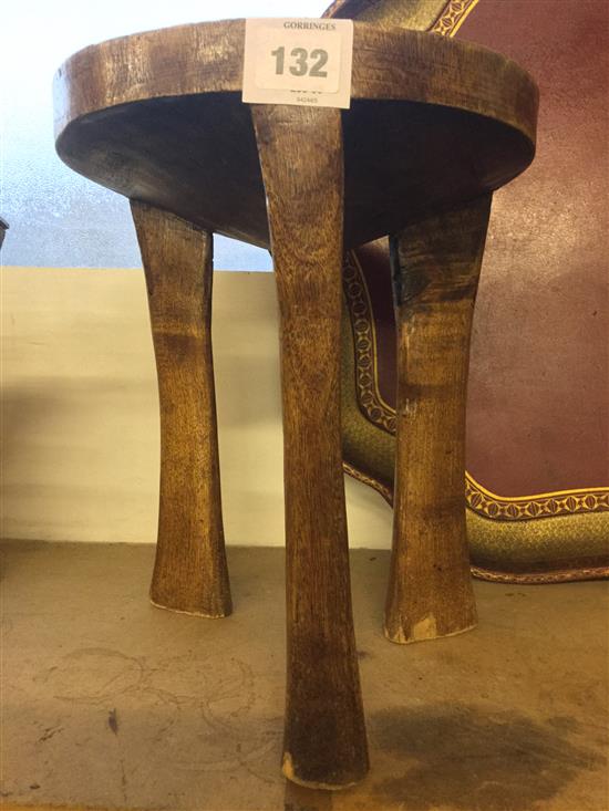 African stool(-)